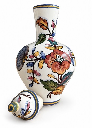 Vaso con coperchio - , firmato